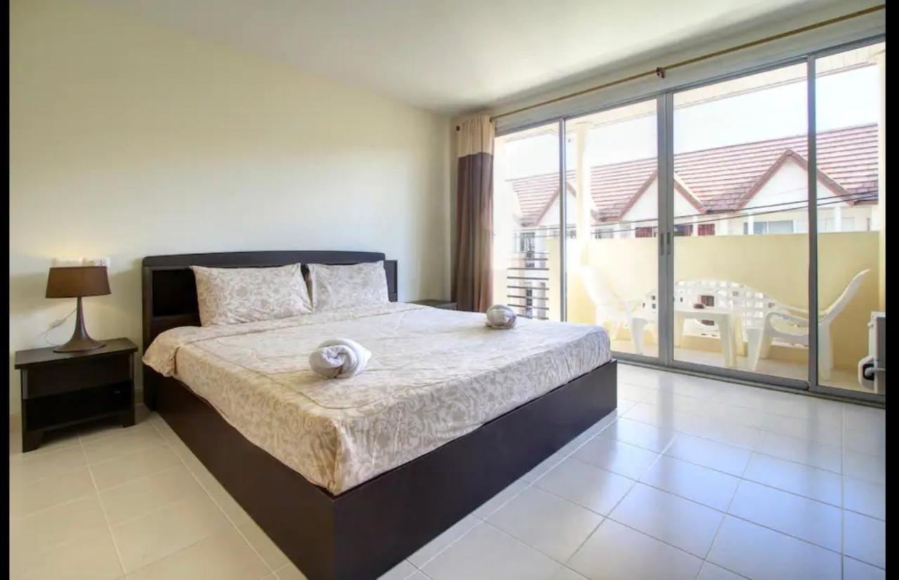 Kata Beach Guesthouse Kültér fotó
