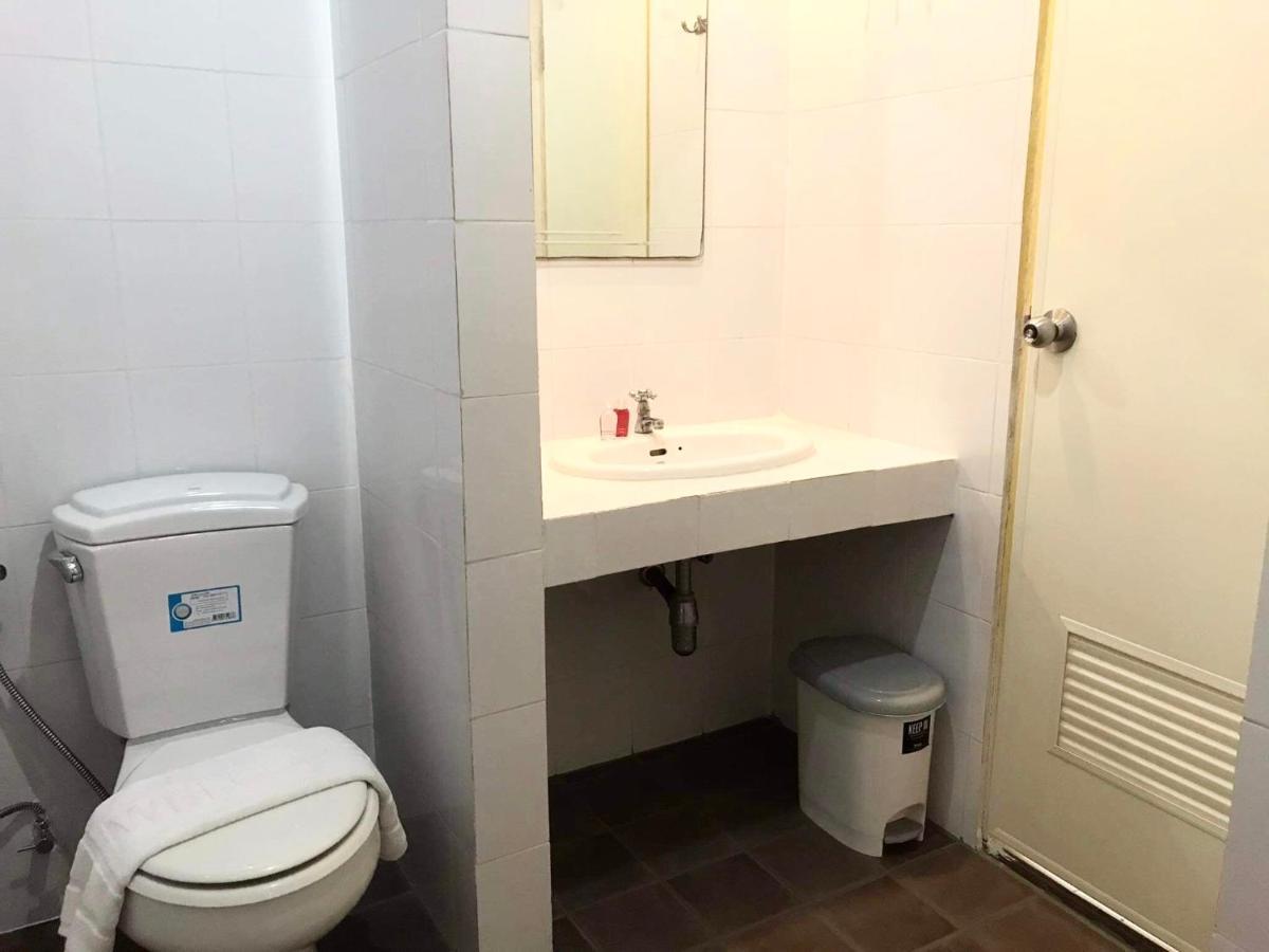 Kata Beach Guesthouse Kültér fotó
