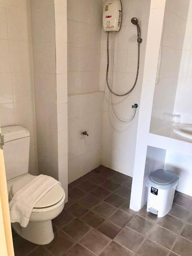 Kata Beach Guesthouse Kültér fotó