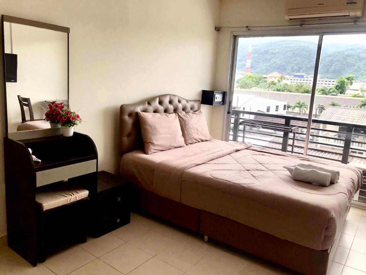 Kata Beach Guesthouse Kültér fotó